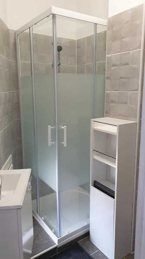 Appartement Lhacienda à Marseille 0*,